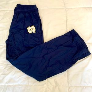 Notre Dame Under Armour Performance Apparel warm up pants size M